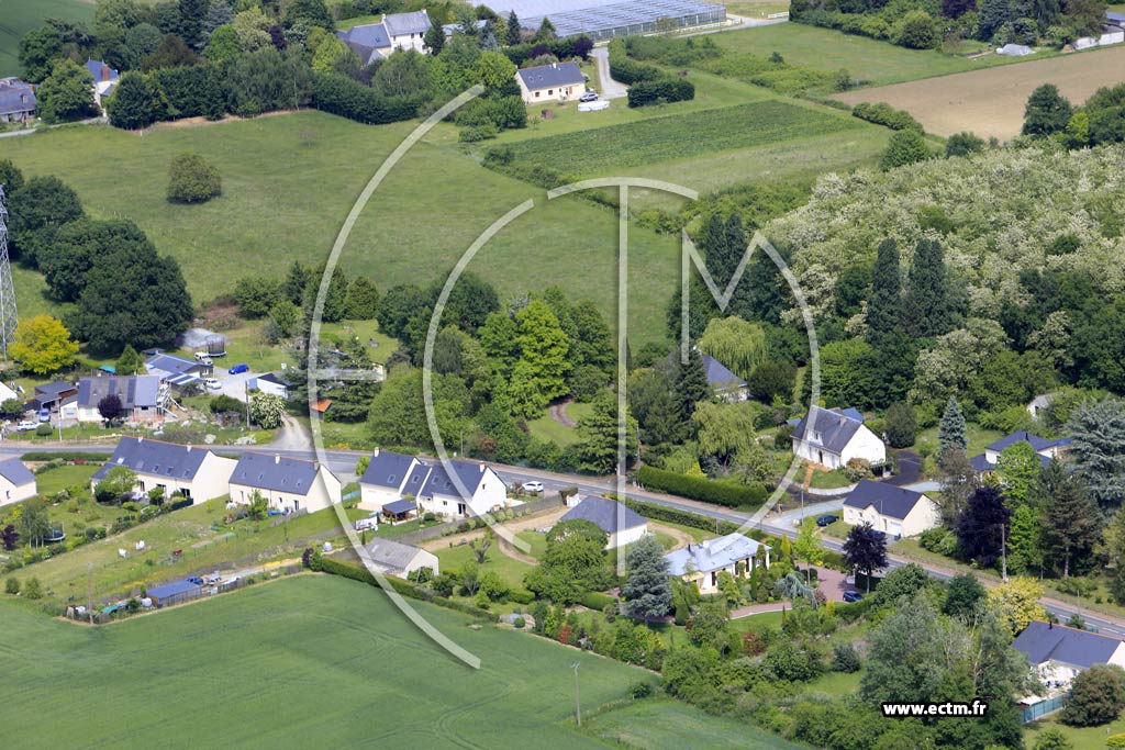 Photo arienne de Brain-sur-l'Authion (le Vaux Dor)