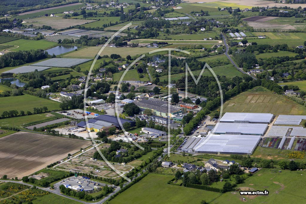 Photo arienne de Saint-Sylvain-d'Anjou (Guichard)