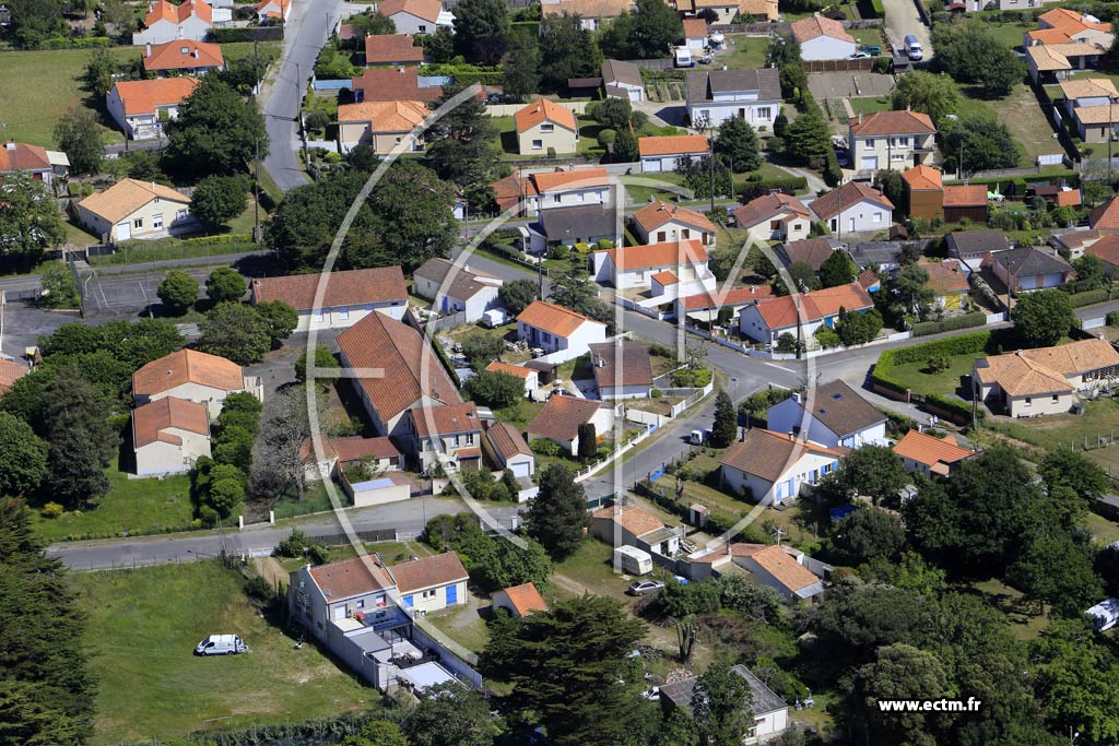 Photo arienne de La Plaine-sur-Mer (la Saulzinire)