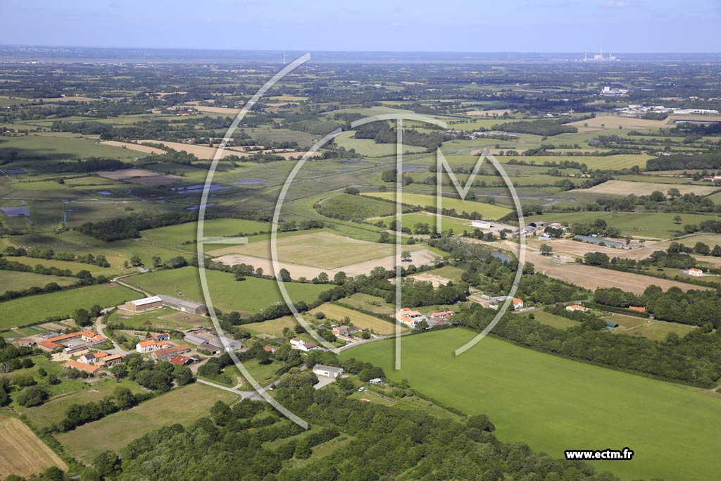 Photo arienne de Saint-Pre-en-Retz (les Morandires)