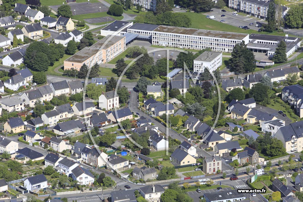 Photo arienne de Chteaubriant (la Ville aux Roses)