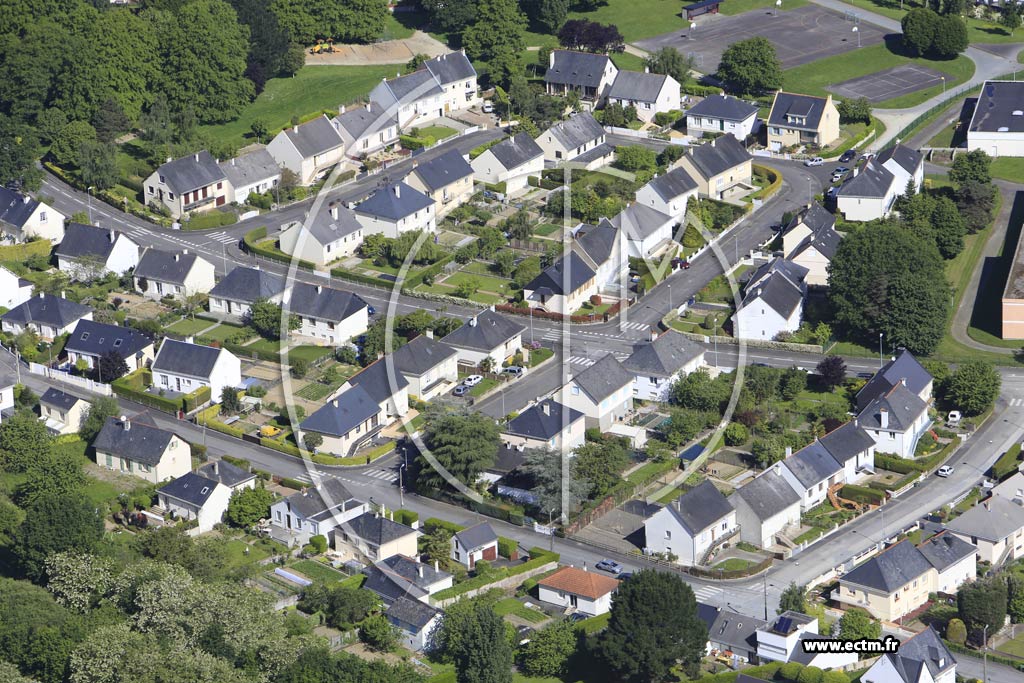 Photo arienne de Chteaubriant (la Ville aux Roses)