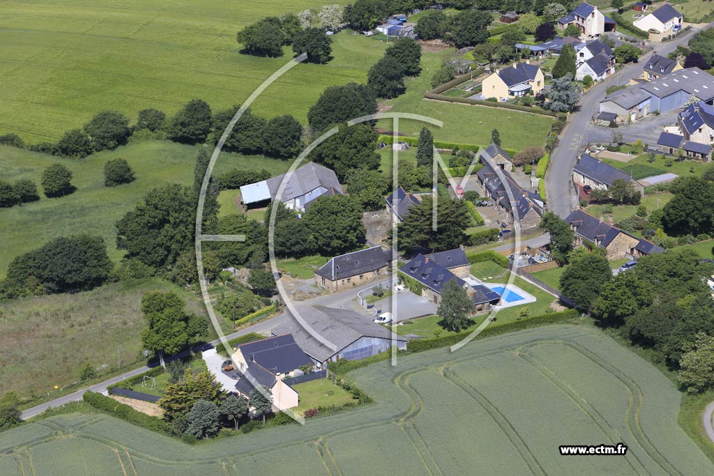 Photo arienne de Saint-Aubin-des-Chteaux (Nicord)