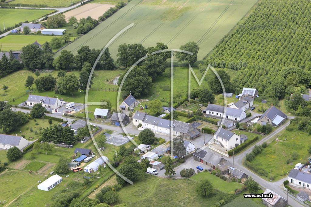 Photo arienne de Saint-Vincent-des-Landes (la Barre)