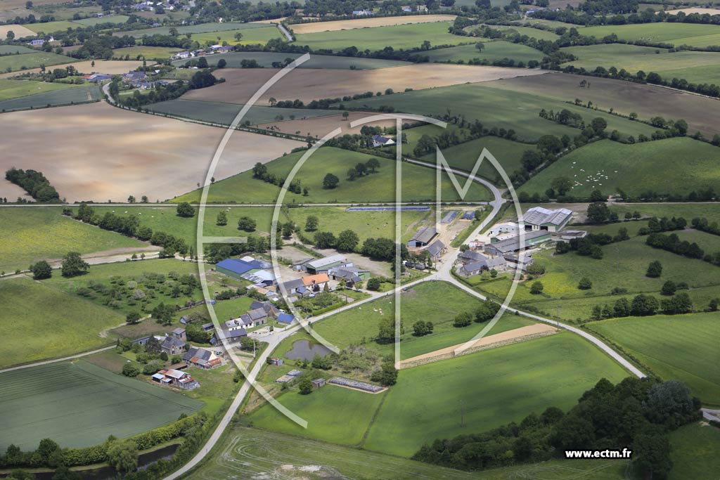 Photo arienne de Saint-Vincent-des-Landes (la Verdire)