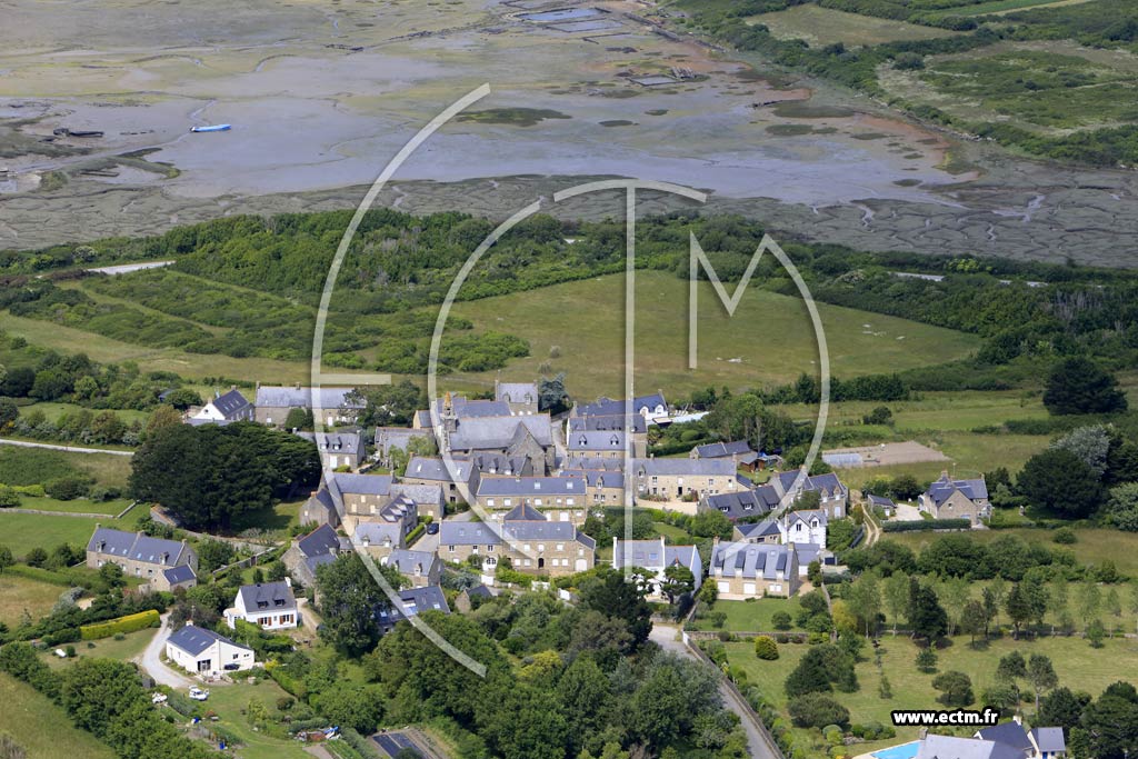 Photo arienne de Carnac (Saint-Colomban)
