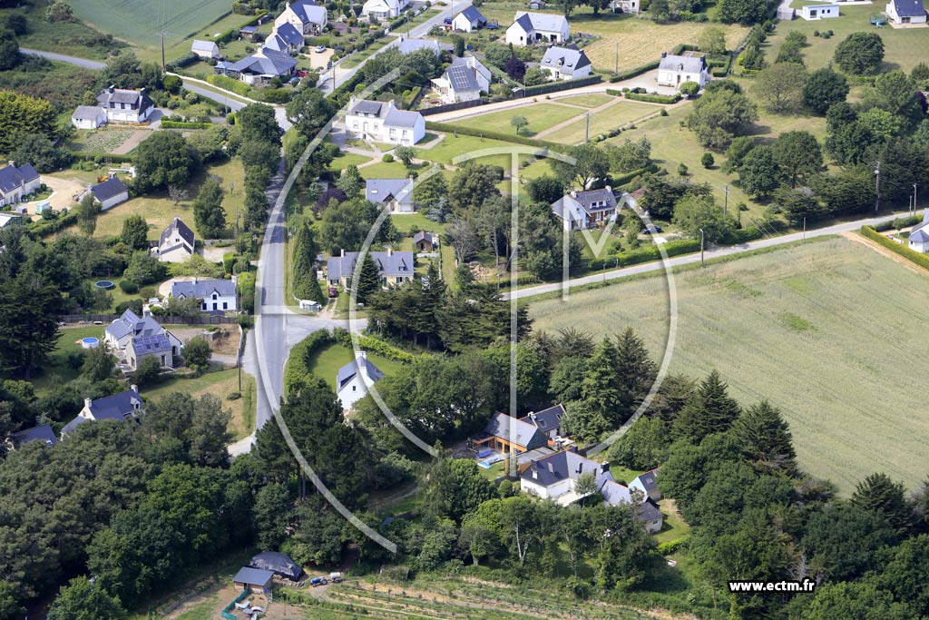 Photo arienne de Larmor-Baden (la Croix)
