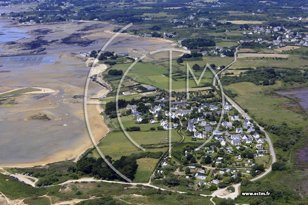 Photo arienne de Locmariaquer (Saint-Pierre Loprec)