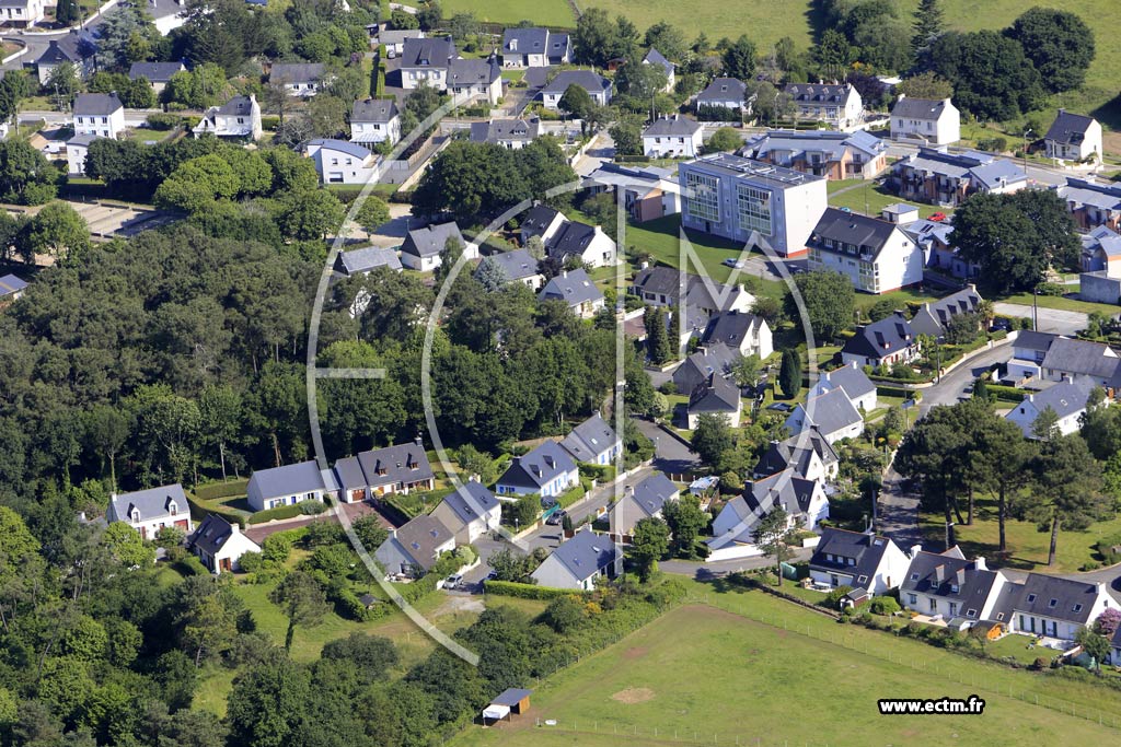 Photo arienne de Saint-Av (Le Poteau)