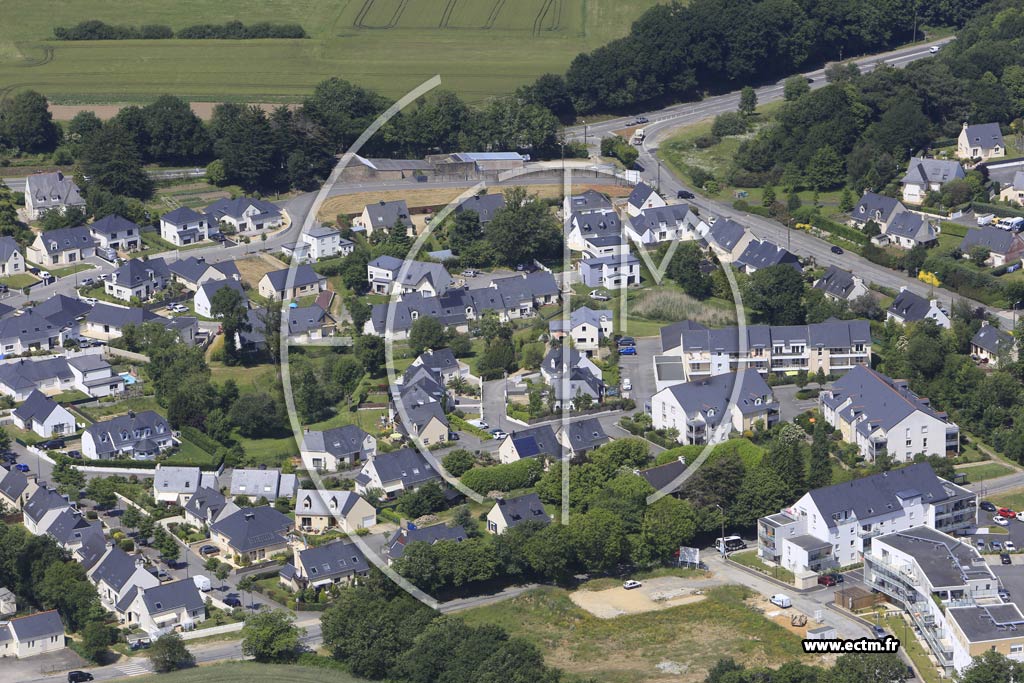 Photo arienne de Auray (la Ville Neuve)