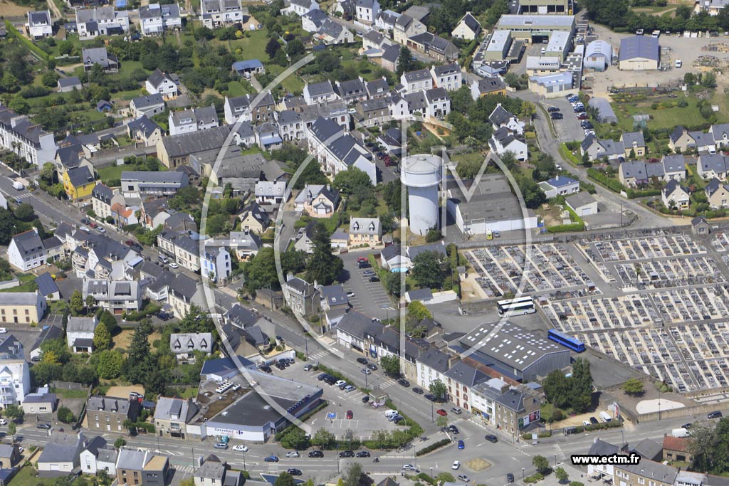 Photo arienne de Auray (Ty Guen)