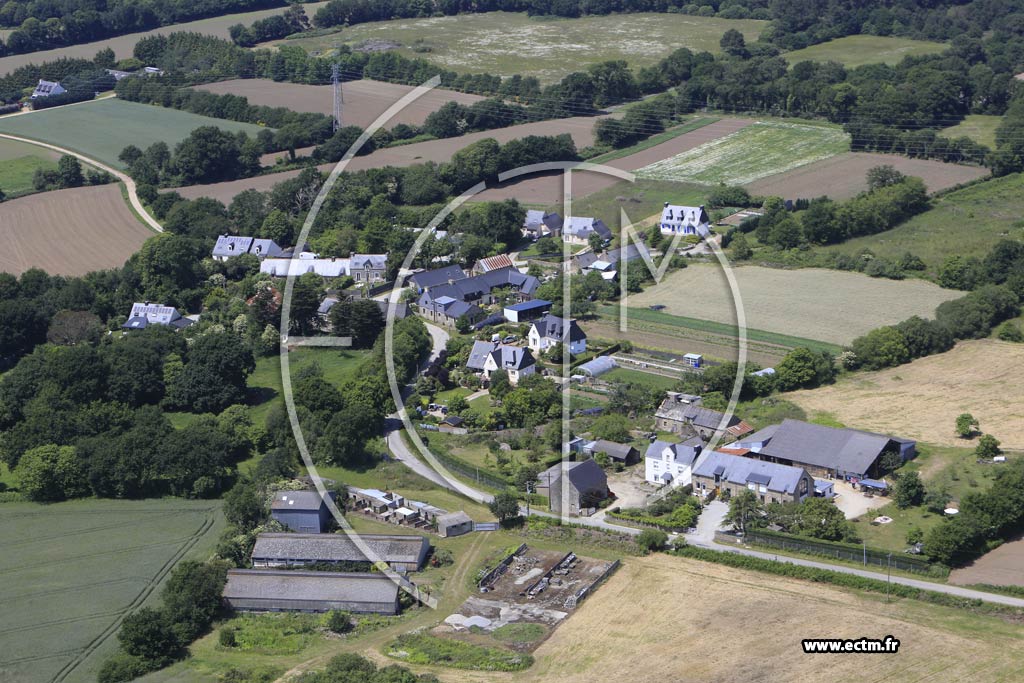 Photo arienne de Pluneret (Grabinal - Lomelec)