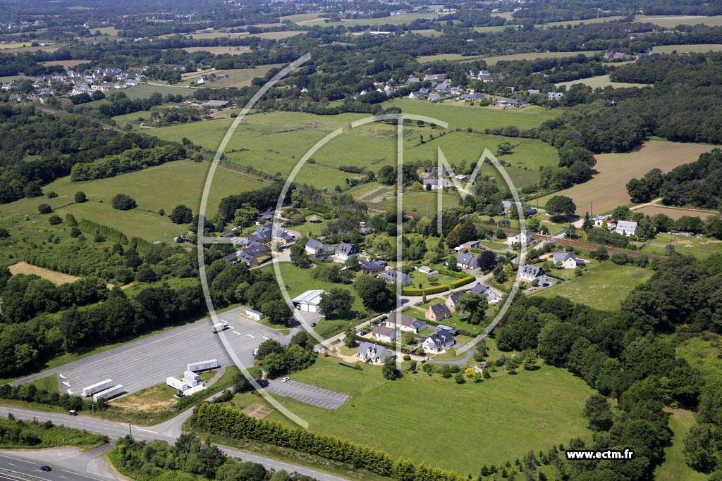Photo arienne de Pluneret (Kerinoret)