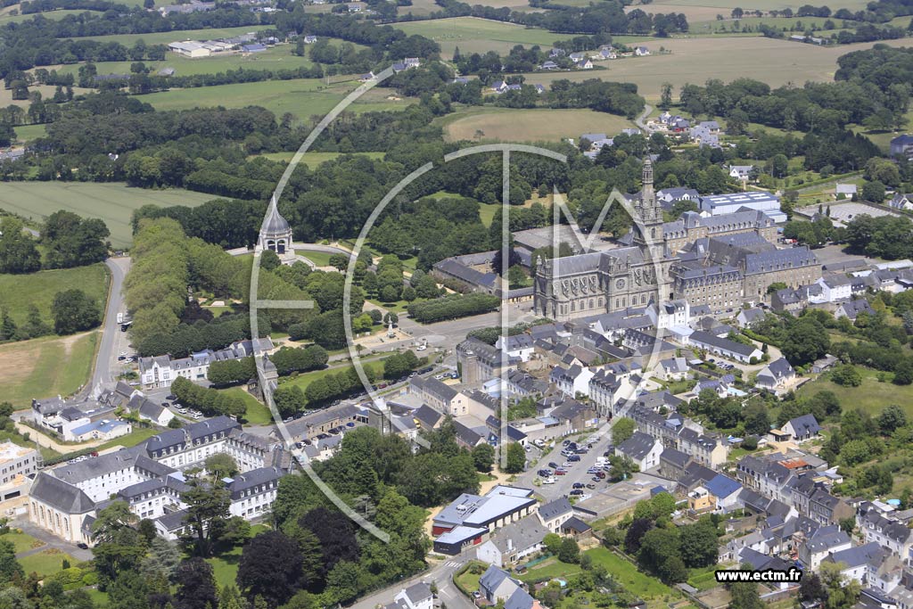 Photo arienne de Sainte-Anne-d'Auray