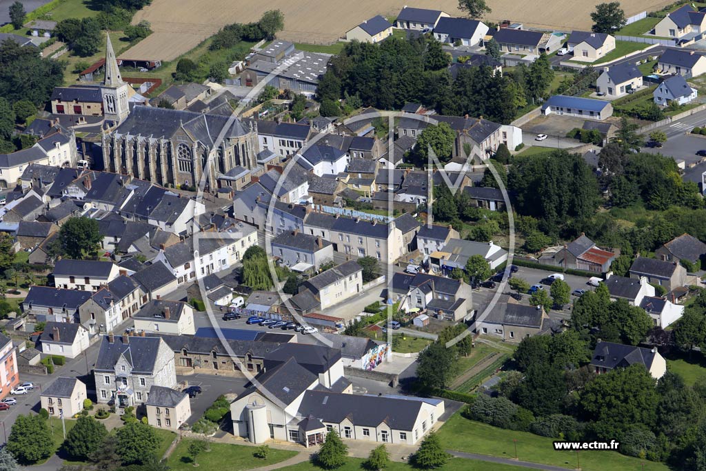 Photo arienne de Fay-de-Bretagne