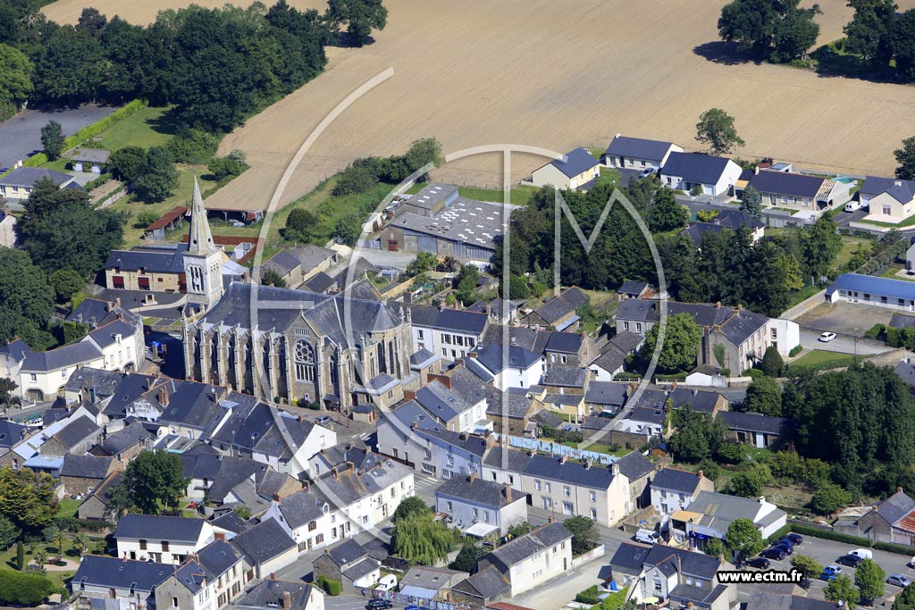 Photo arienne de Fay-de-Bretagne