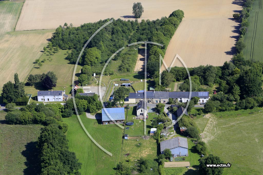 Photo arienne de Fay-de-Bretagne (le Breil de l'Aulne)