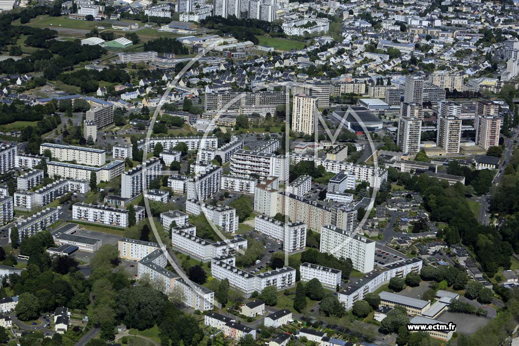 Photo arienne de Brest (Kerhallet)
