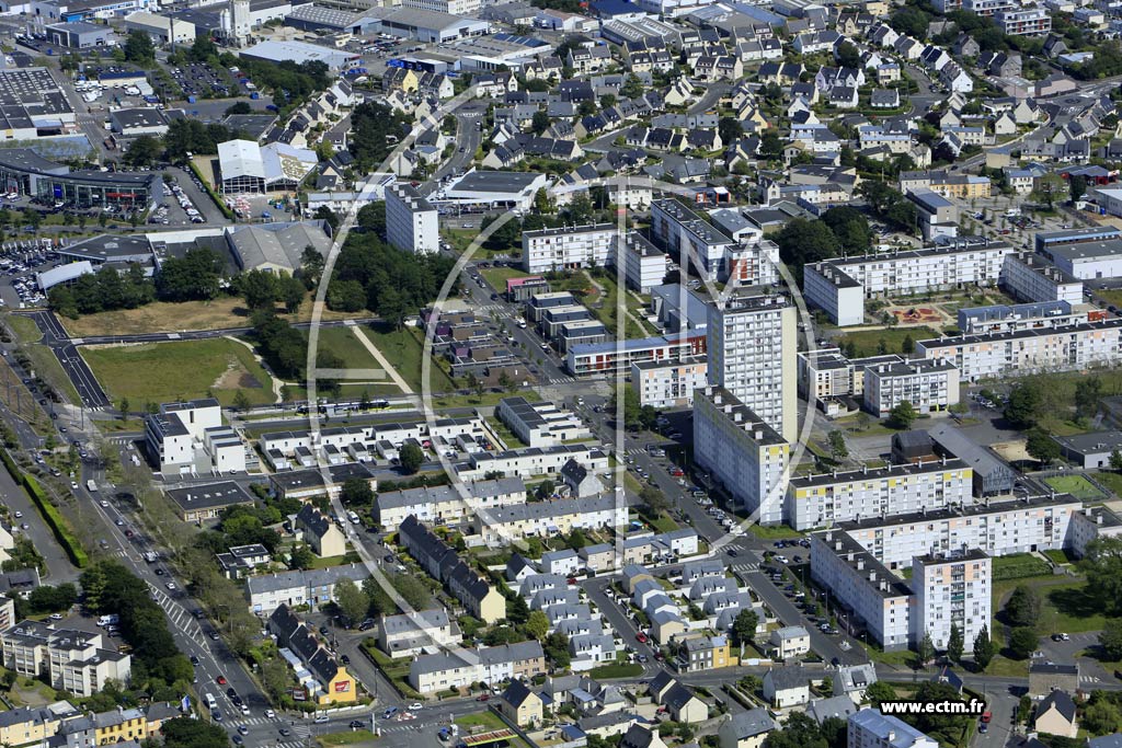 Photo arienne de Brest (Petit Kerzu)