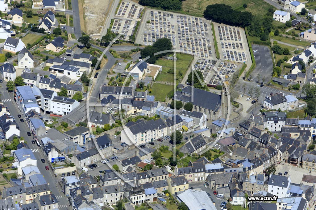 Photo arienne de Saint-Renan