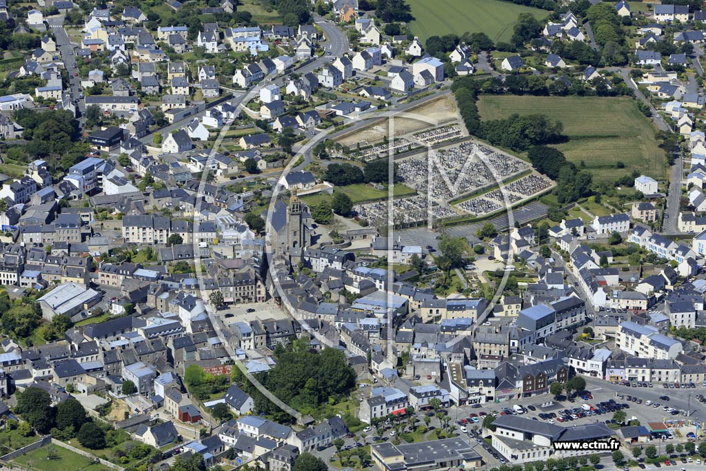 Photo arienne de Saint-Renan