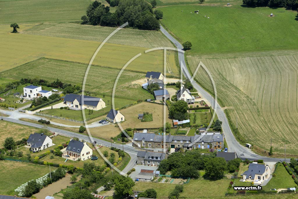 Photo arienne de Ruca (le Grand Chemin)