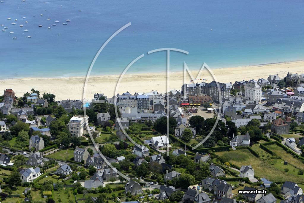 Photo arienne de Saint-Cast-le-Guildo (la Grande Plage)