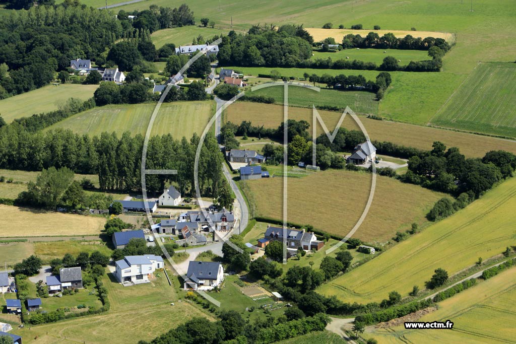 Photo arienne de Morieux (le Logis)