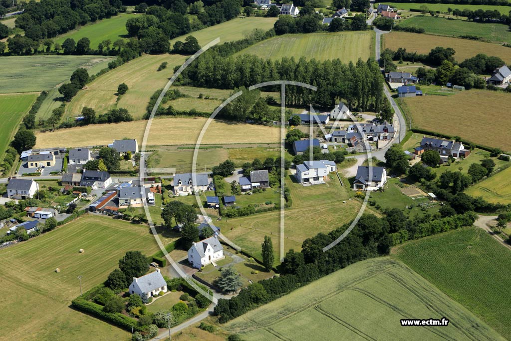 Photo arienne de Morieux (le Logis)