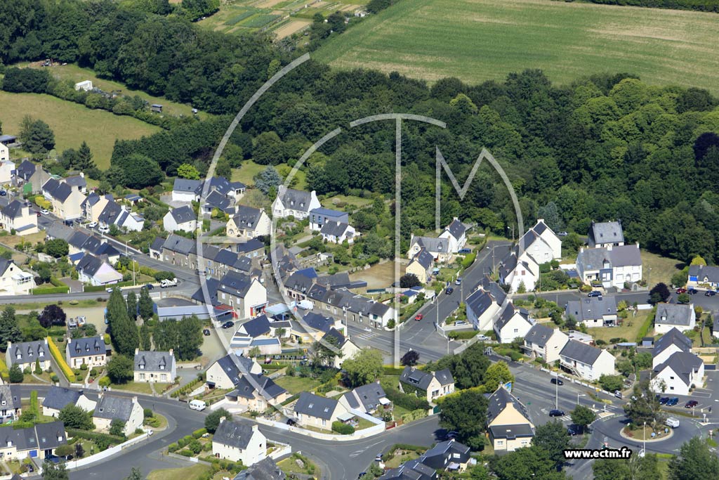 Photo arienne de Ploufragan (la Ville Moisan)