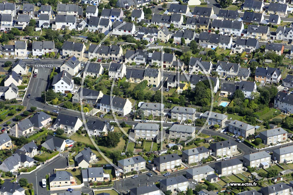 Photo arienne de Saint-Brieuc (la Croix Sainr-Lambert)
