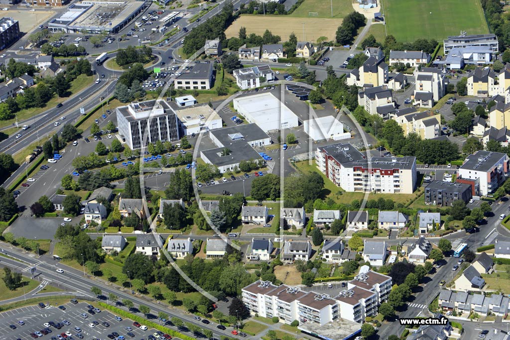 Photo arienne de Saint-Brieuc (la Croix Saint-Lambert)