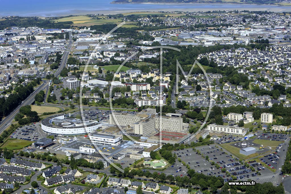 Photo arienne de Saint-Brieuc (la Croix Saint-Lambert)