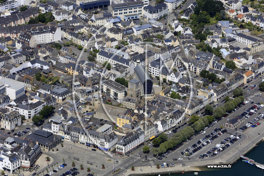 Photo arienne de Concarneau