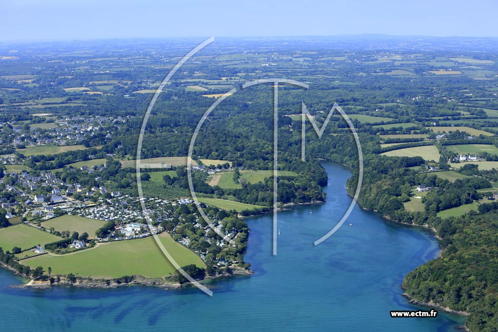 Photo arienne de Concarneau (Anse de Saint-Laurent)