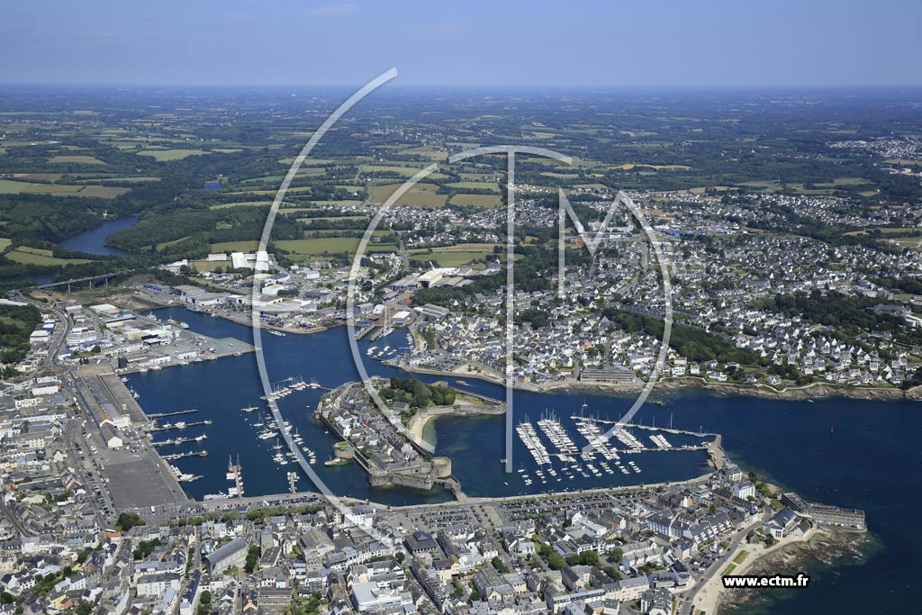Photo arienne de Concarneau (la Ville Close)