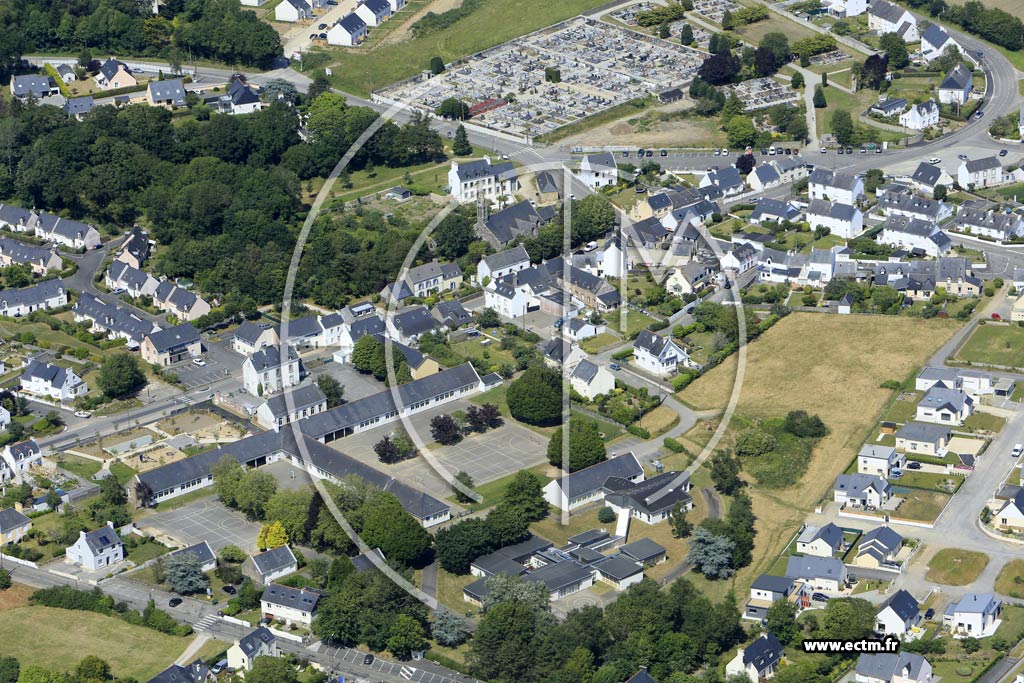 Photo arienne de Concarneau (Lanriec)