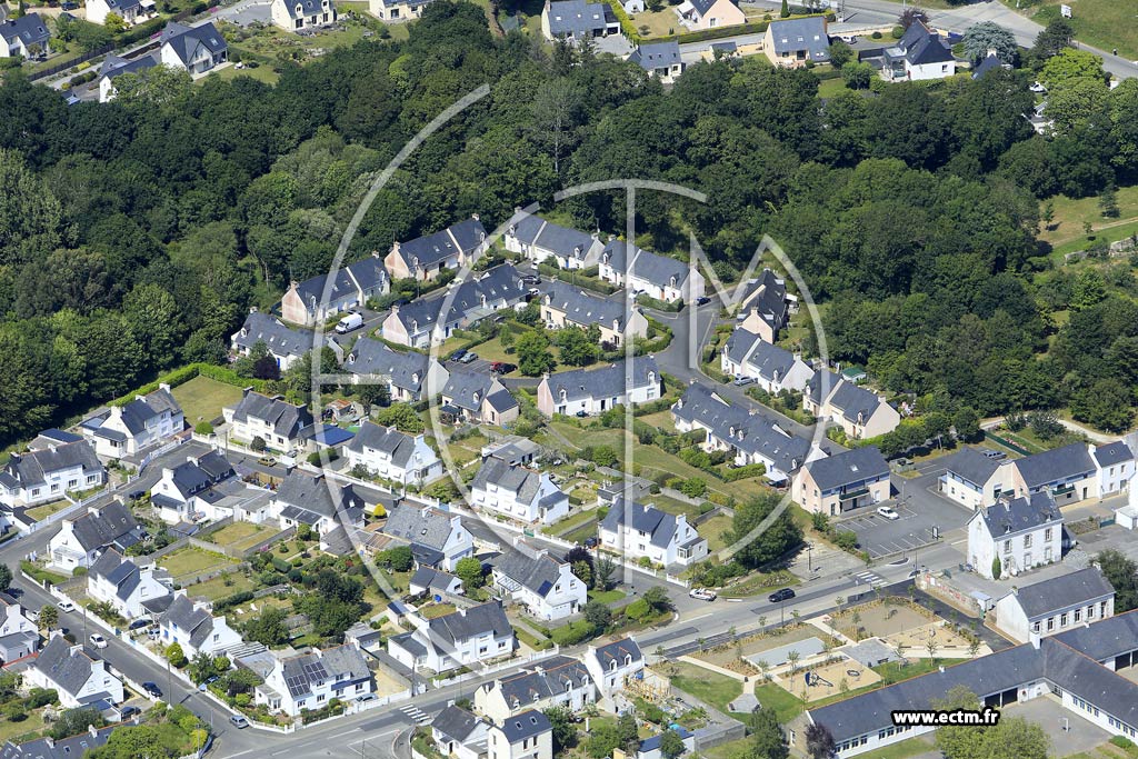 Photo arienne de Concarneau (Lanriec)