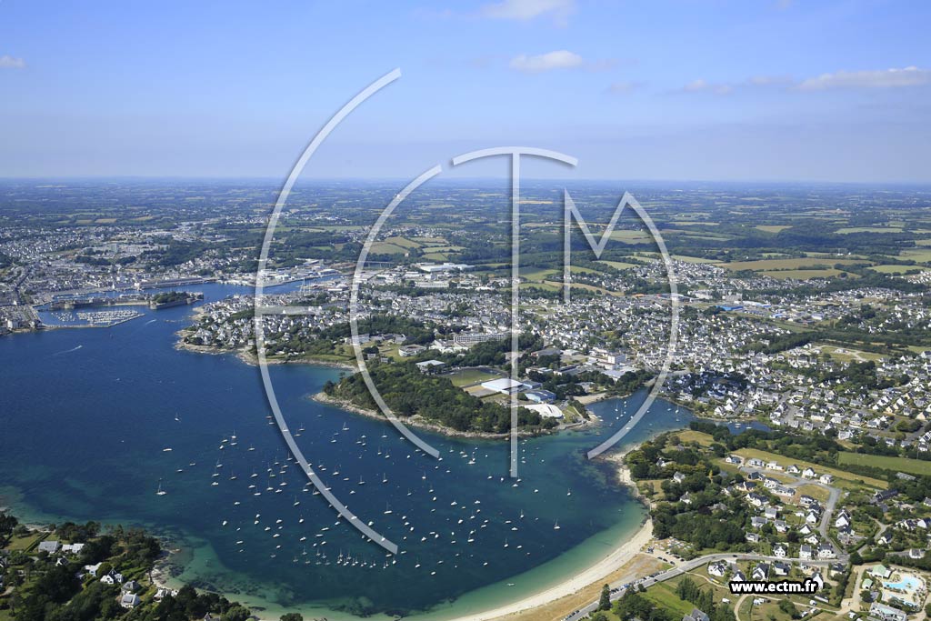 Photo arienne de Concarneau (le Cabellou)