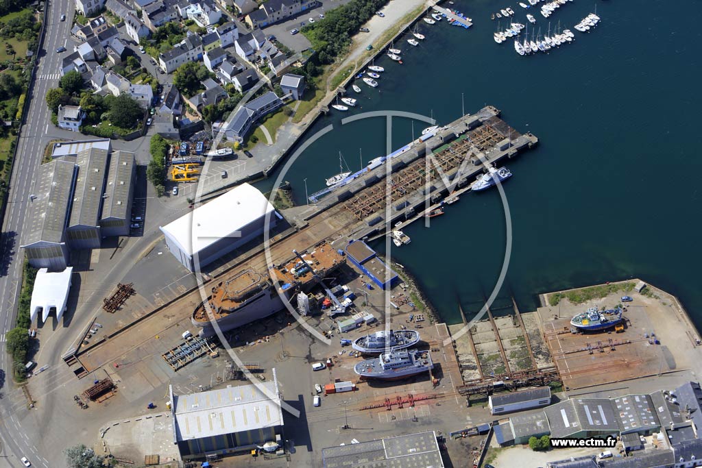 Photo arienne de Concarneau (Port)