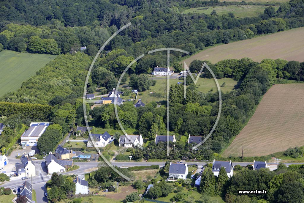 Photo arienne de Melgven (Coaz Hent Bouillet)