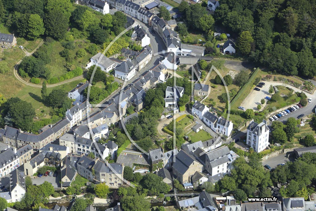 Photo arienne de Pont-Aven (Centre)