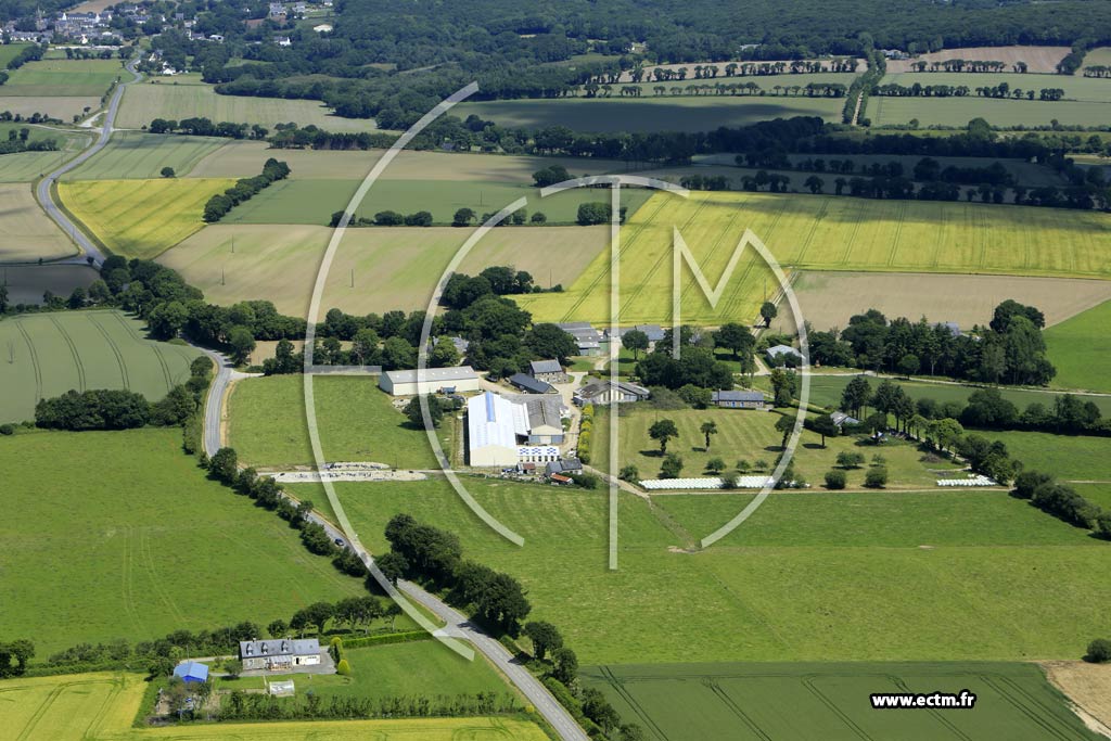 Photo arienne de Kergrist-Molou (Saint-Coudan - Baroder)