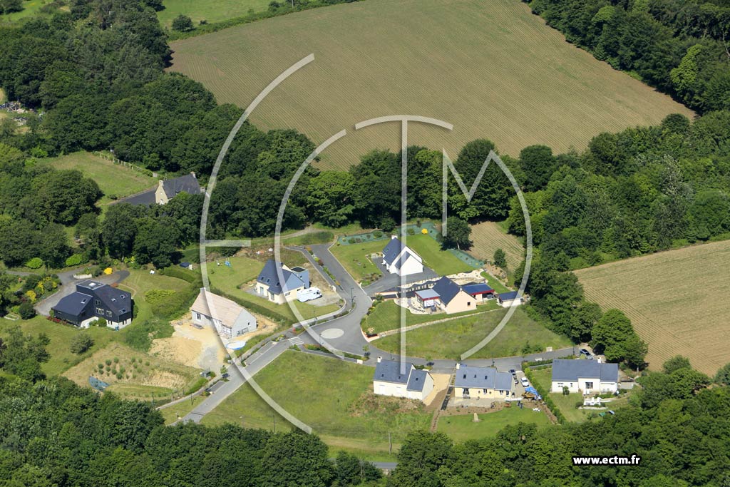 Photo arienne de Saint-Nicolas-du-Plem