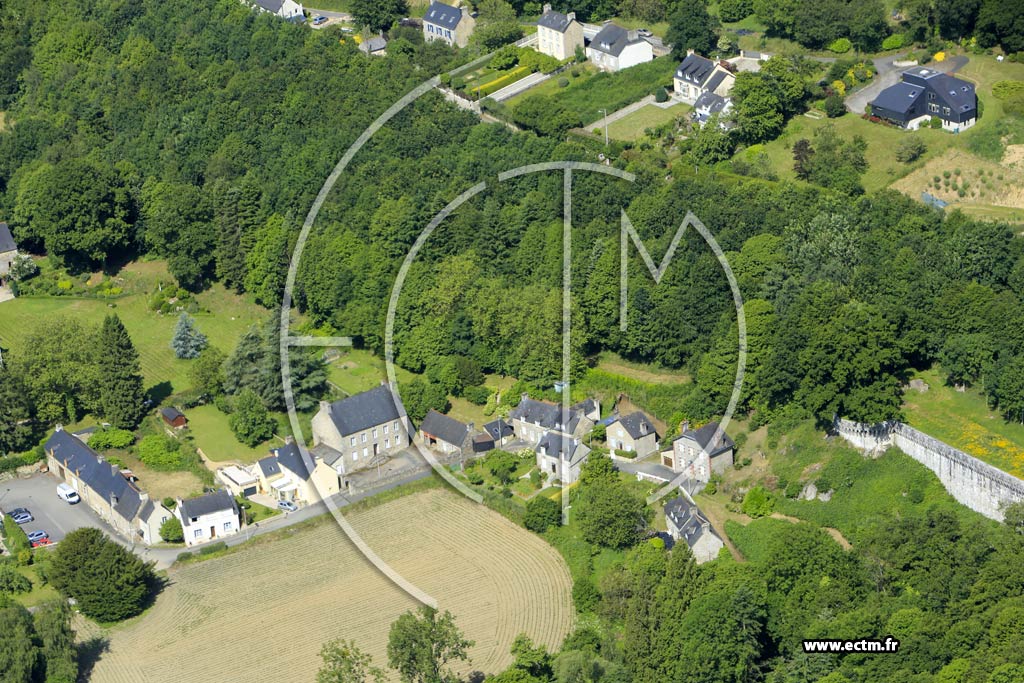 Photo arienne de Saint-Nicolas-du-Plem