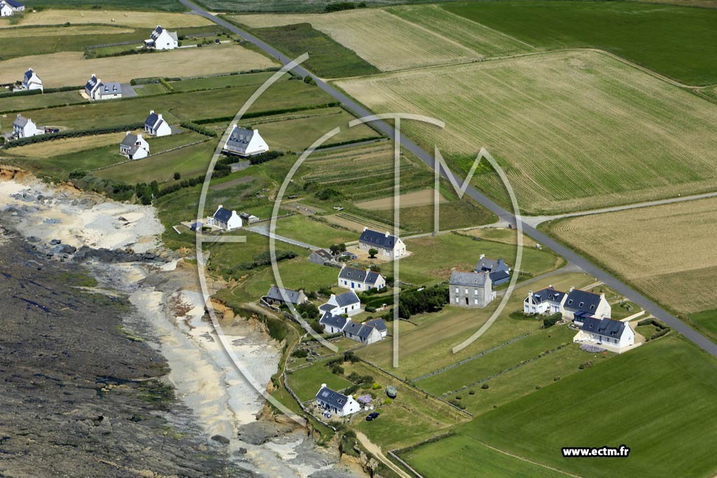 Photo arienne de Plozvet (Prat Meur)