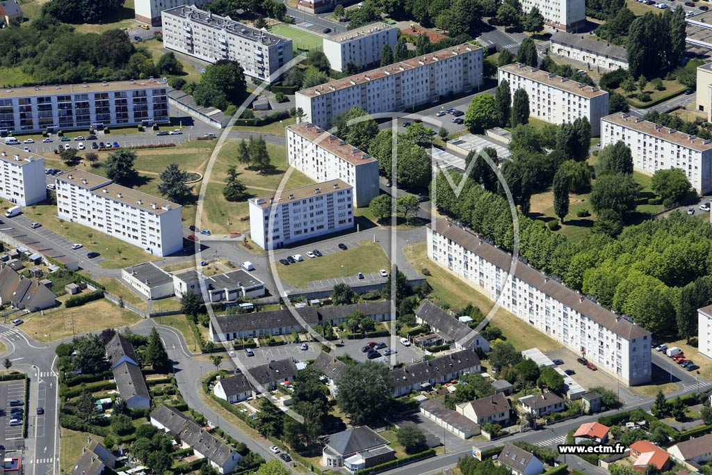 Photo arienne de Beauvais (Agel)