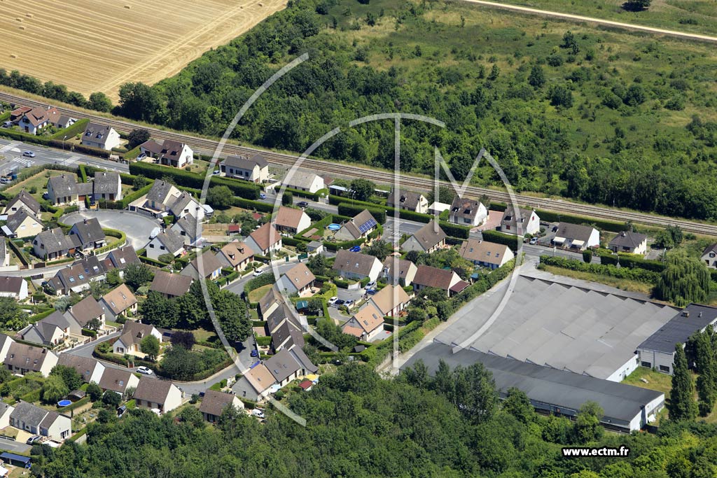 Photo arienne de Beauvais (Saint-Just des Marais)