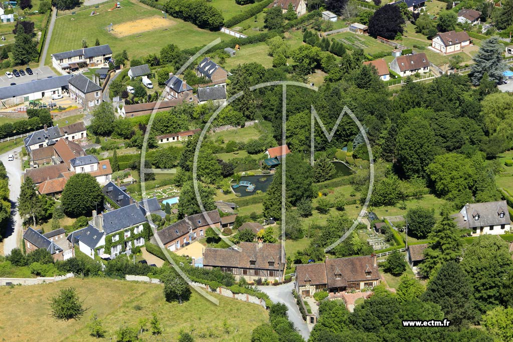 Photo arienne de Berneuil-en-Bray
