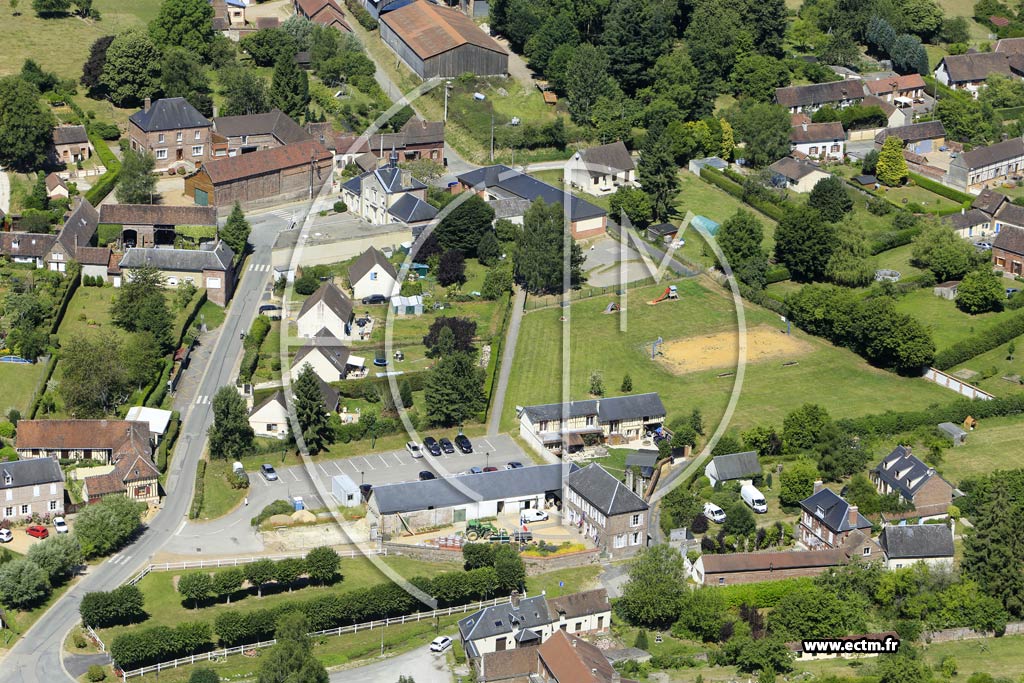 Photo arienne de Berneuil-en-Bray